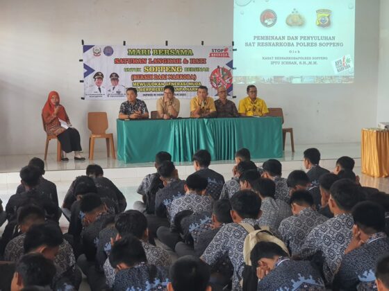 “SOPPENG BERSINAR” Badan Kesbangpol Kabupaten Soppeng Kembali Melaksanakan Kegiatan Fasilitasi Penyuluhan Anti Narkoba Kepada Generasi Muda.